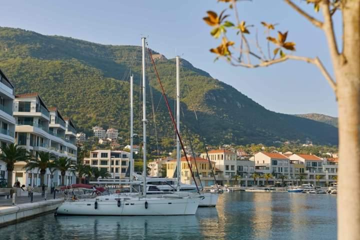 Blue Sea Apartment Herceg Novi Ngoại thất bức ảnh