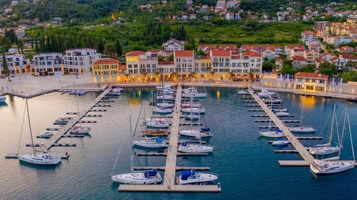 Blue Sea Apartment Herceg Novi Ngoại thất bức ảnh