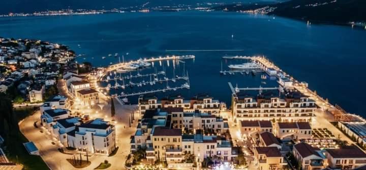 Blue Sea Apartment Herceg Novi Ngoại thất bức ảnh