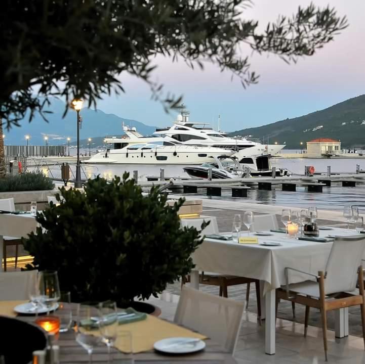 Blue Sea Apartment Herceg Novi Ngoại thất bức ảnh