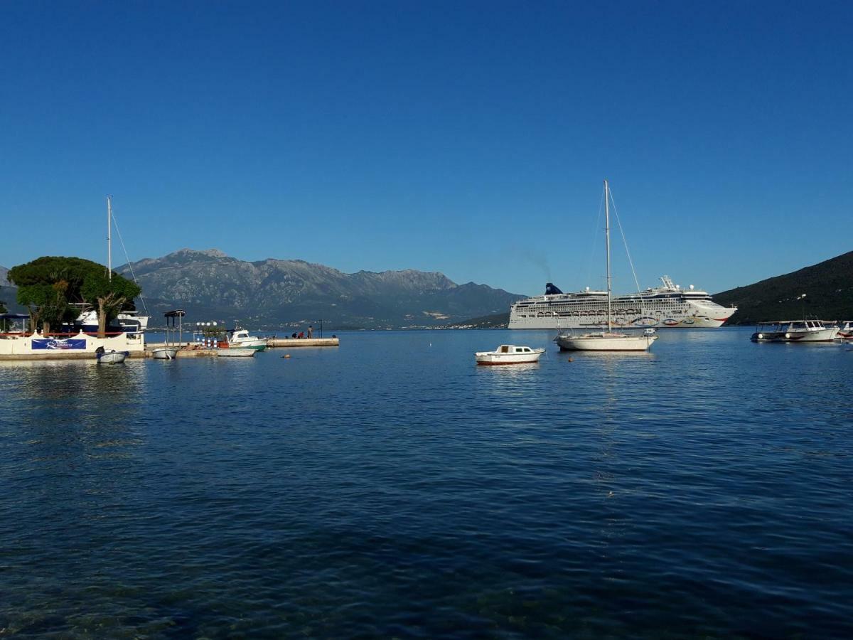 Blue Sea Apartment Herceg Novi Ngoại thất bức ảnh