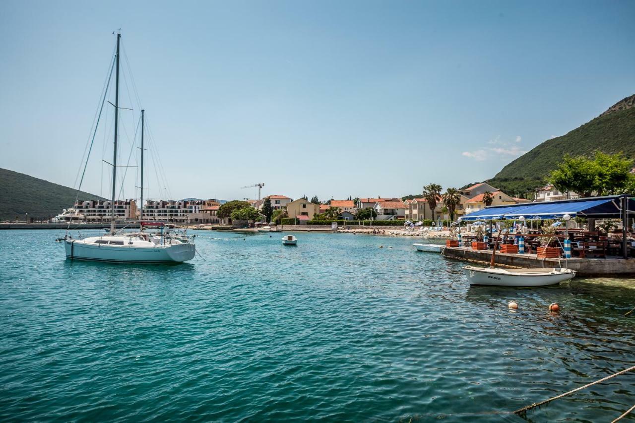 Blue Sea Apartment Herceg Novi Ngoại thất bức ảnh