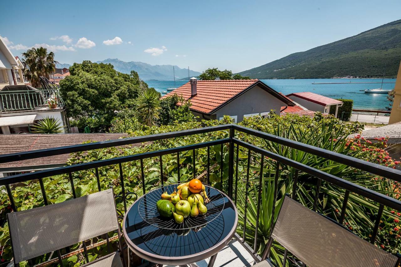 Blue Sea Apartment Herceg Novi Ngoại thất bức ảnh